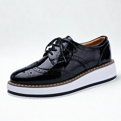 Ava Dames Oxfords | Glanzend Lakleer, Platform Sole 1