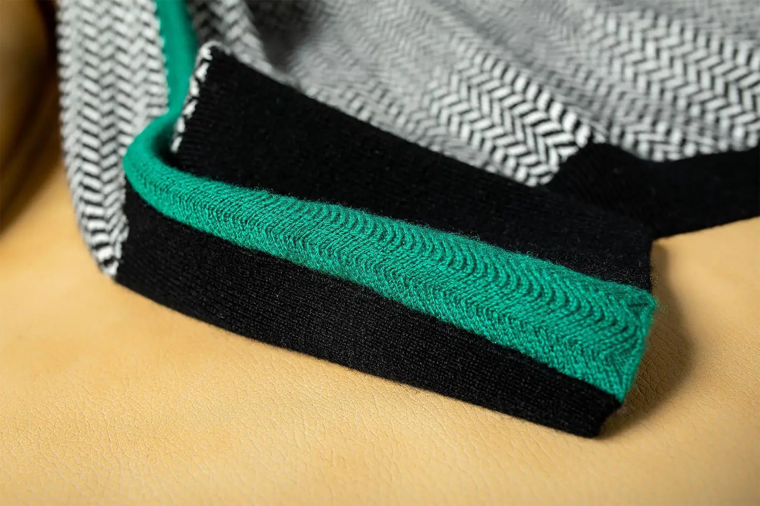 Mia Dames Trui | Hoogwaardige Polyester, Gestreept Design 7