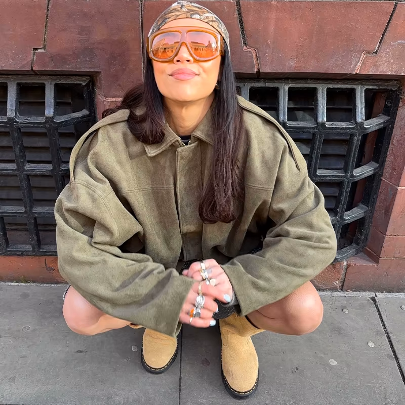 Sanne Oversized Suède Jasje | Luxe Suède, Tijdloos en Elegant 7