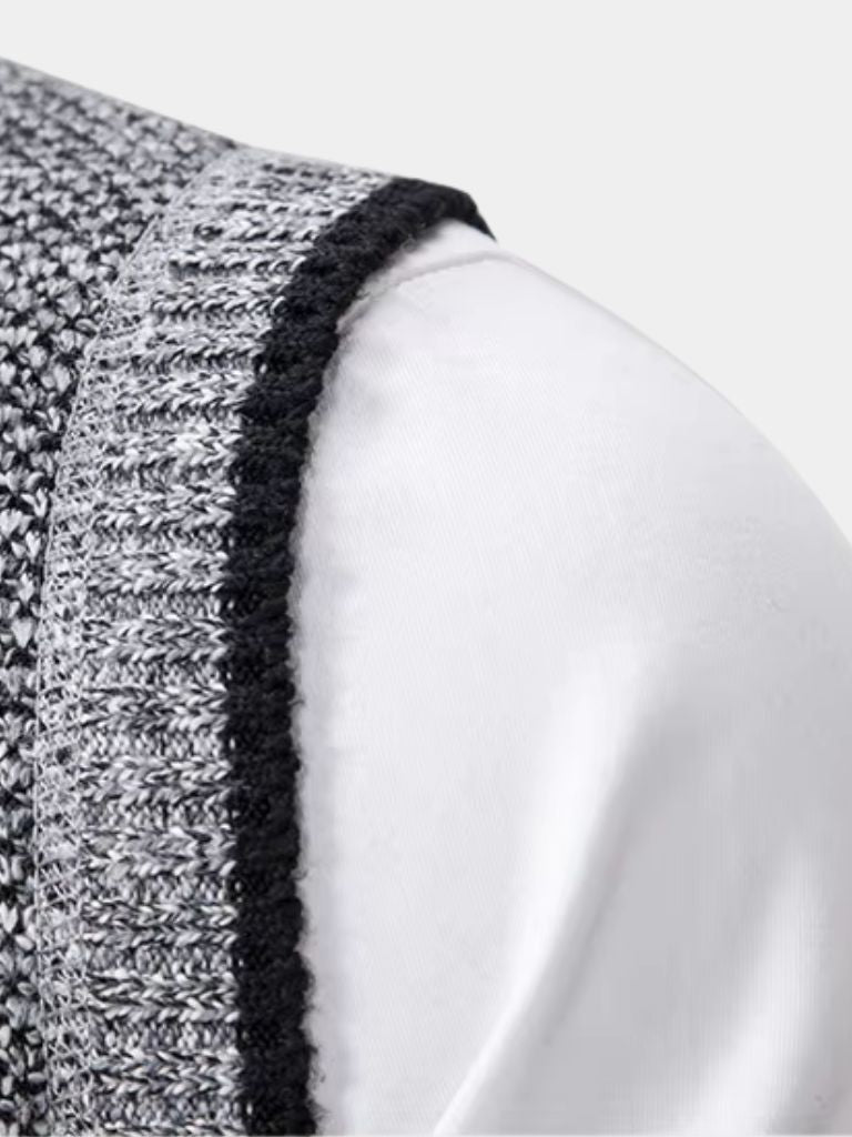 James | Elegante Full-Zip Sweater Vest